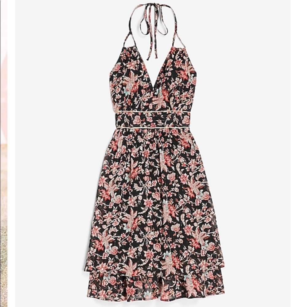 🌸metallic floral tie neck halter dress🌸 - Picture 4 of 8